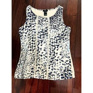 NWOT Ann Taylor lightweight dressy and feminine blouse white and blue size XS